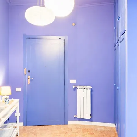 Colorful Flat With Garage Appartement Chiavari